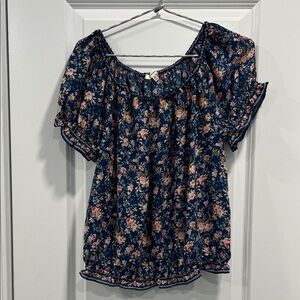 Max Studio Navy Floral Puff Sleeve Top